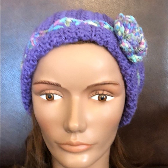 Ladies winter slouchy hat hand made with flower #350 - Picture 5 of 6